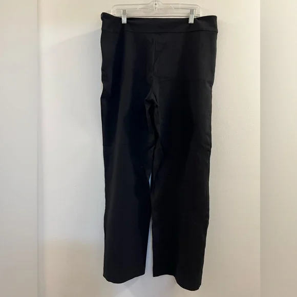 17. Eileen Fisher Wide leg Pants - Picture 14 of 15